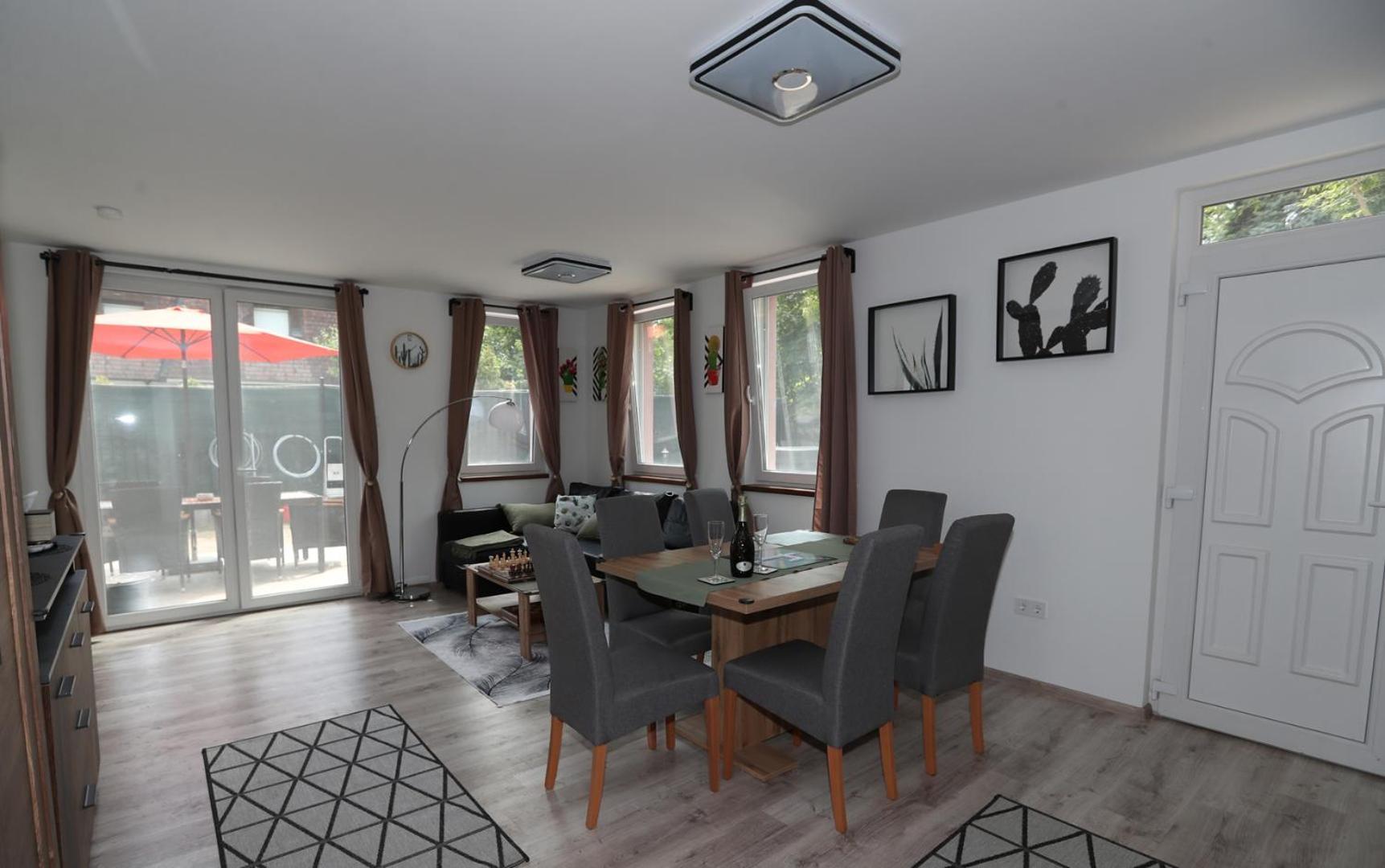 Four Flowers Apartman Siófok Eksteriør billede